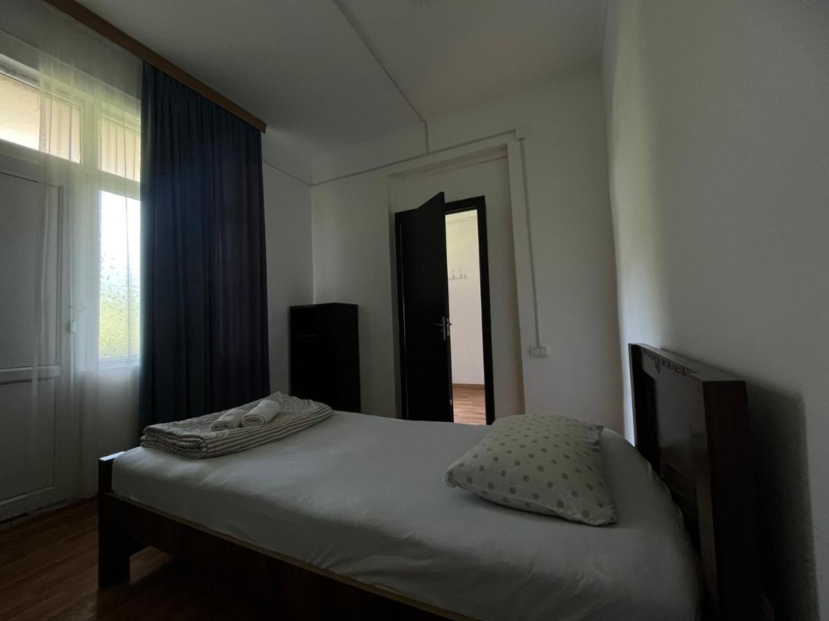 Guest House Oasis - Tvishi Kültér fotó