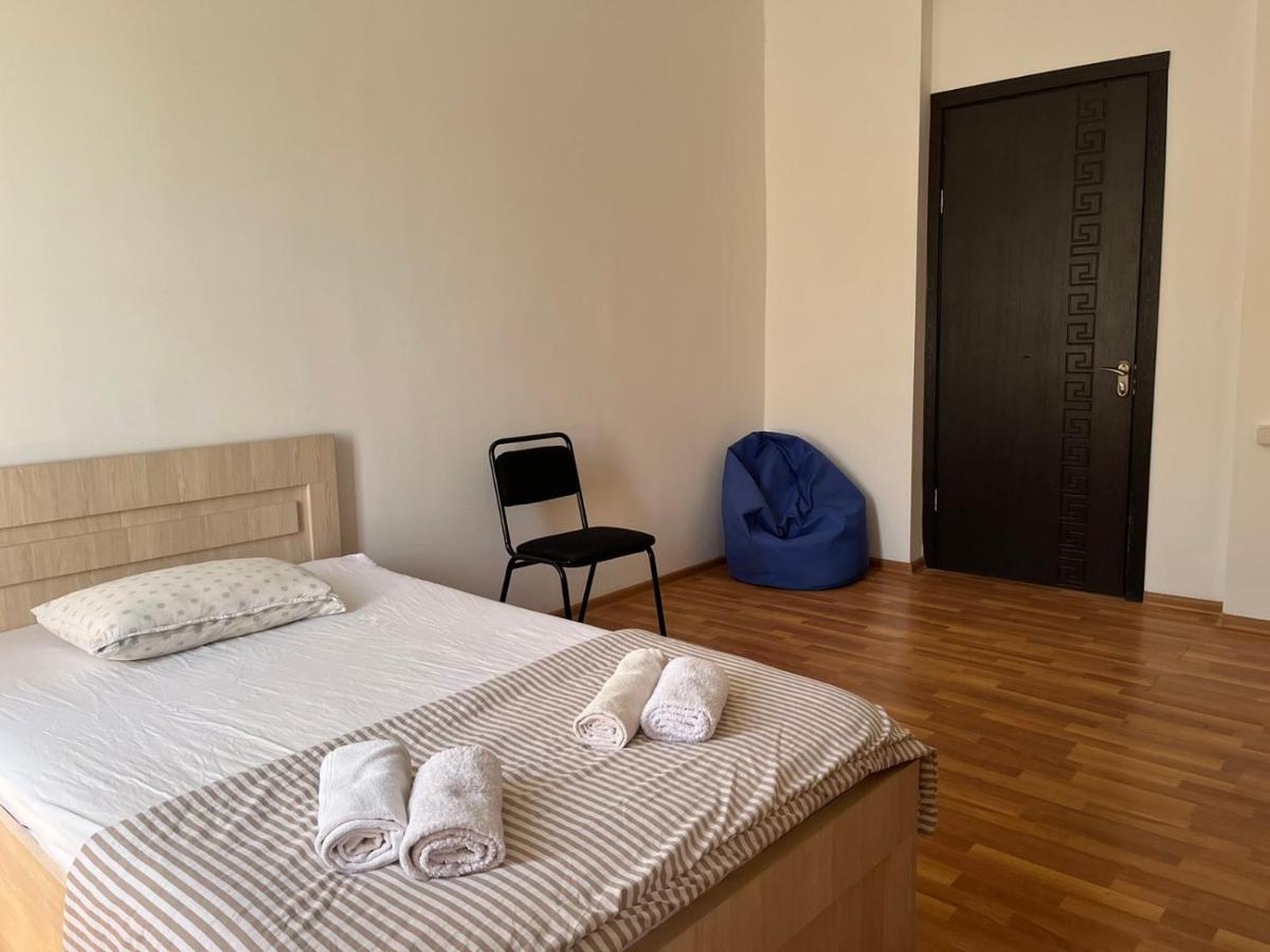 Guest House Oasis - Tvishi Kültér fotó